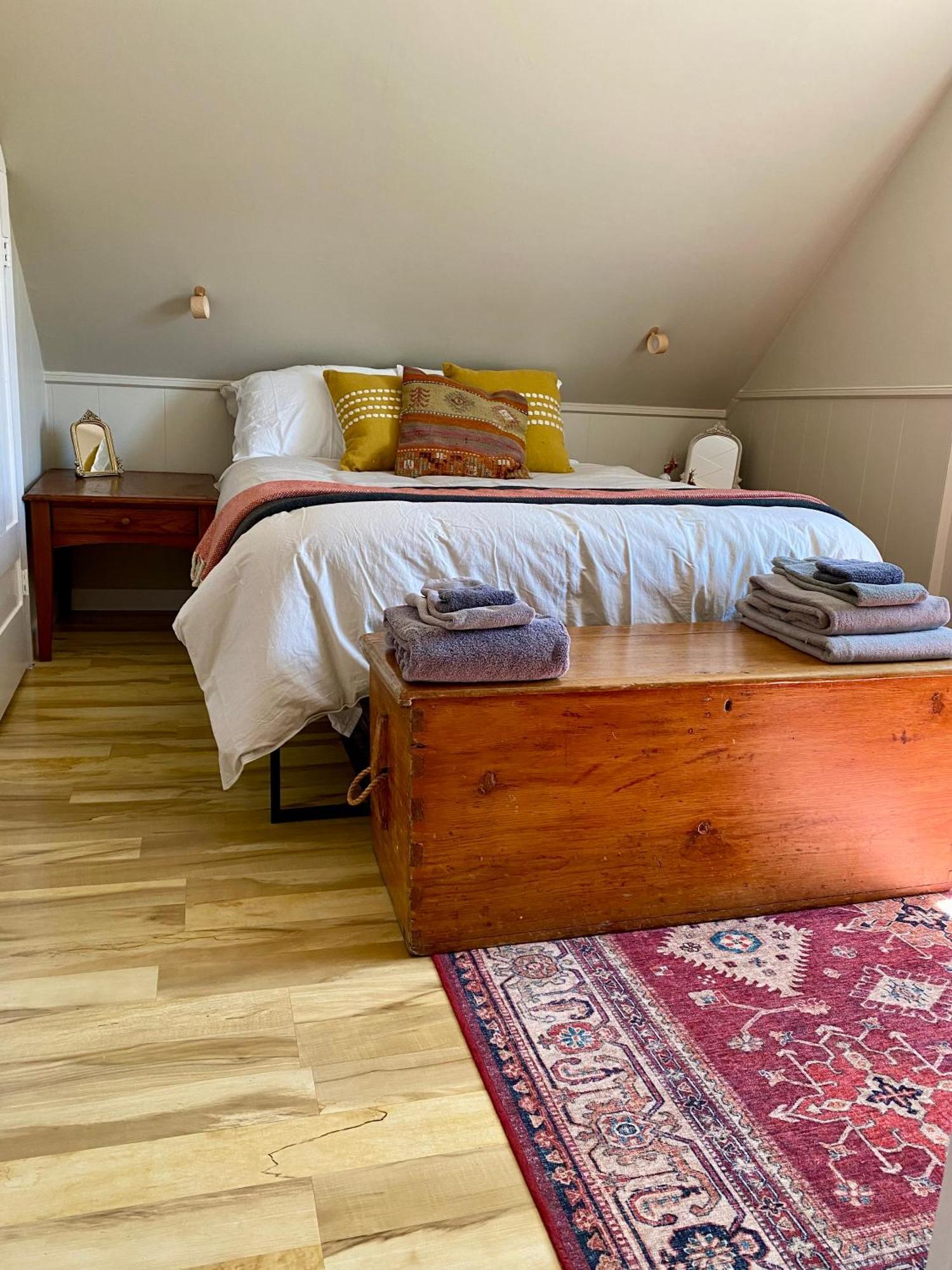 Craftsbury Farmhouse Экстерьер фото